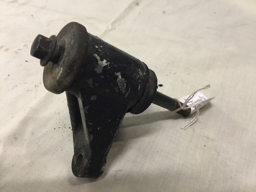 Support moteur avant - , droit