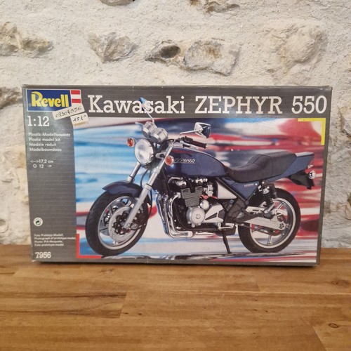 Revell kawasaki zephyr 550 - kawasaki,